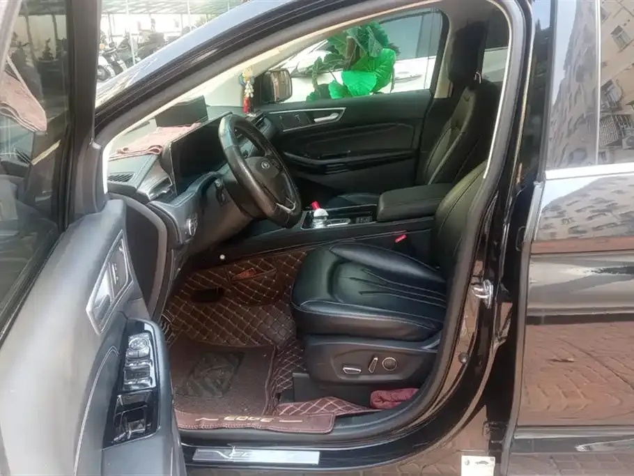 Ford Edge 2021 из CN, фото 3