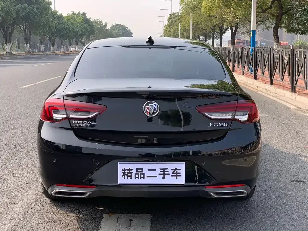 Buick Regal — фото 9