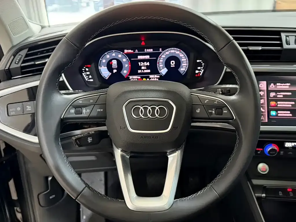 Audi Q3 2022 из CN, фото 9
