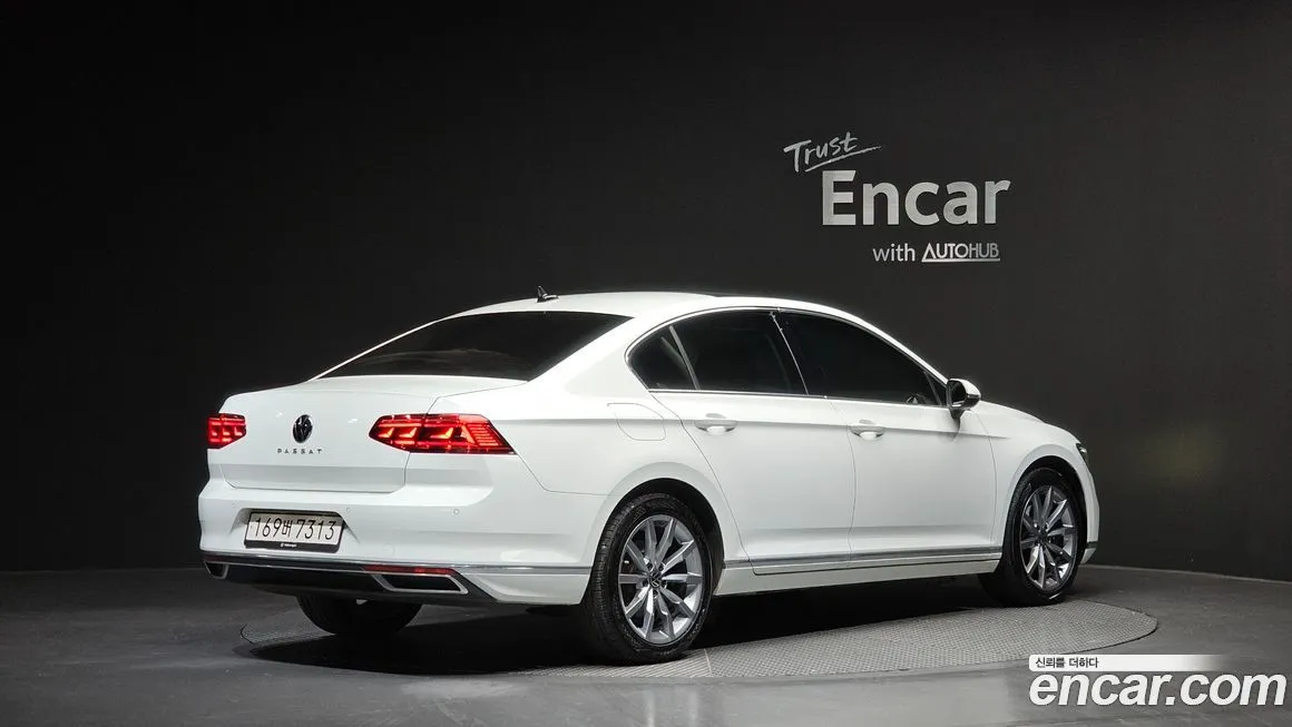 Volkswagen Passat — фото 4