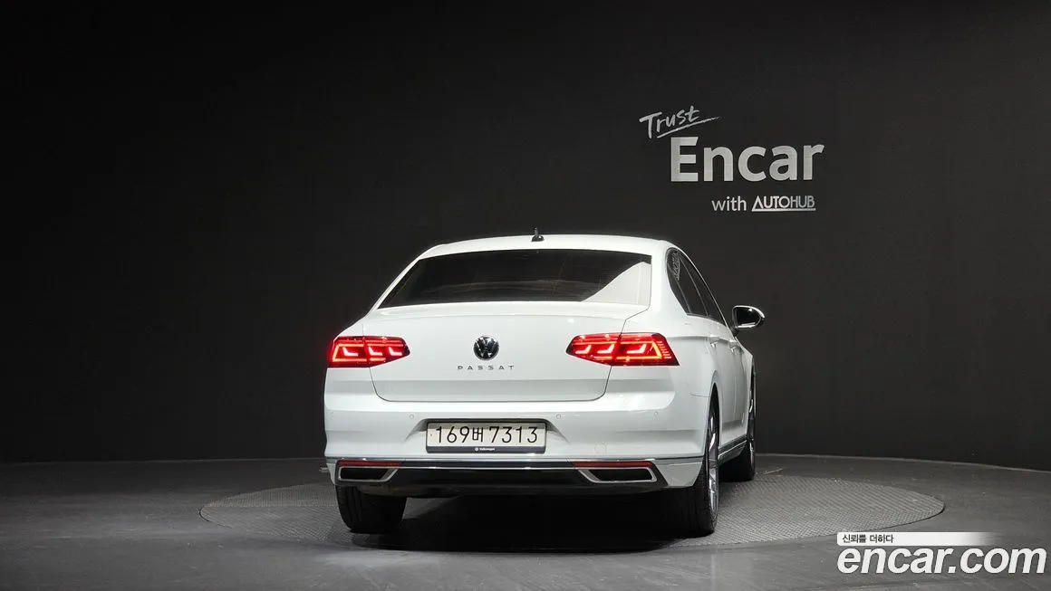 Volkswagen Passat — фото 5