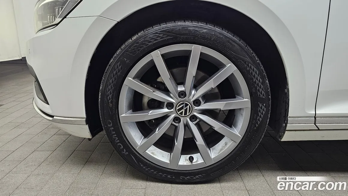 Volkswagen Passat — фото 7
