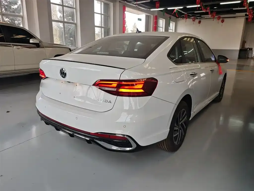Volkswagen Lavida 2025 из CN, фото 7