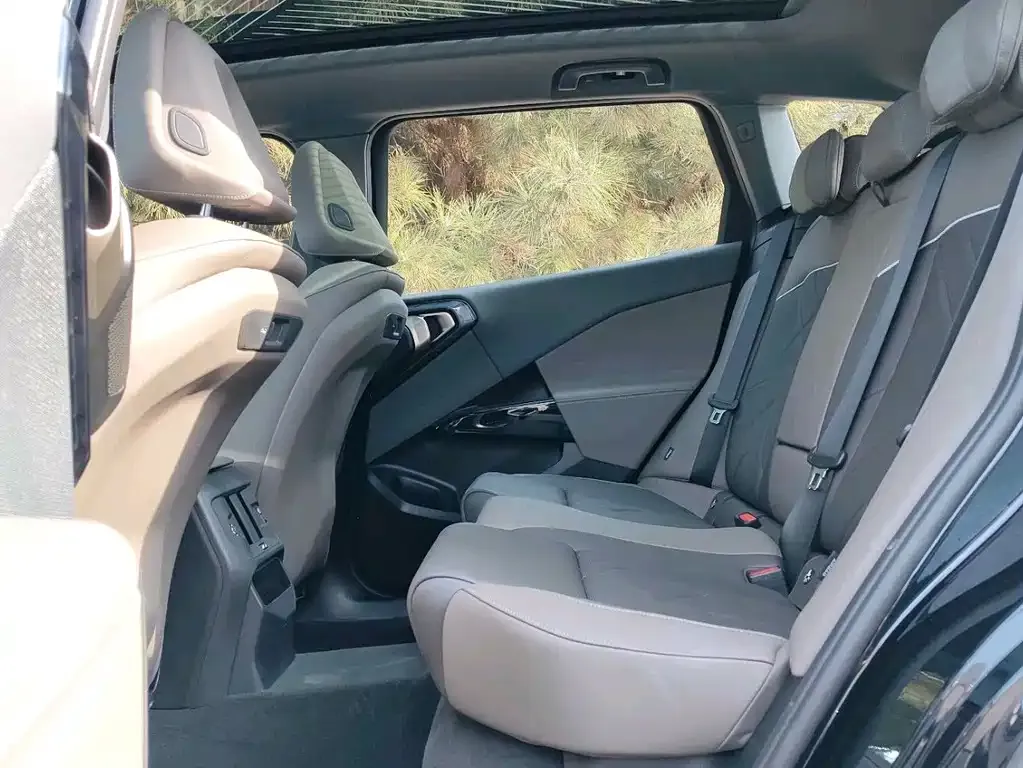 BMW X3 2025 из CN, фото 3