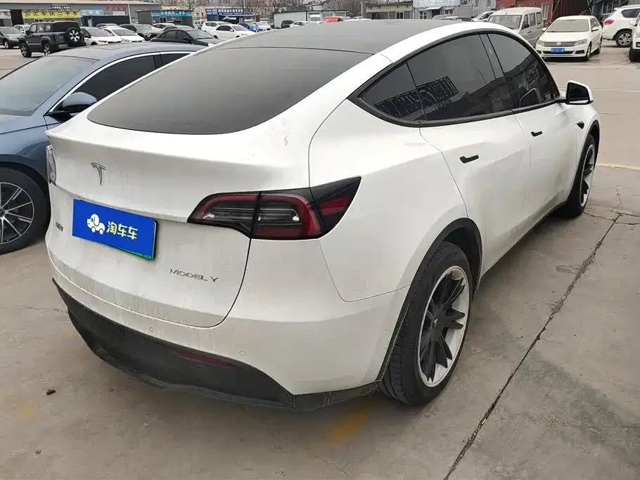 Tesla Model Y 2024 из CN, фото 10