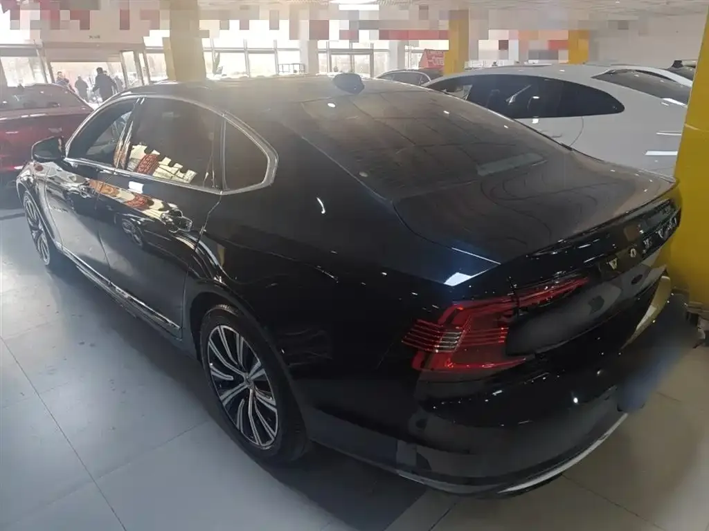Volvo S90 — фото 2