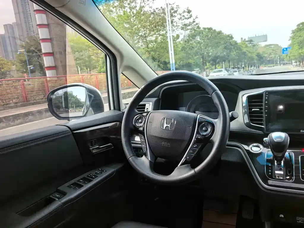 Honda Odyssey 2021 из CN, фото 4