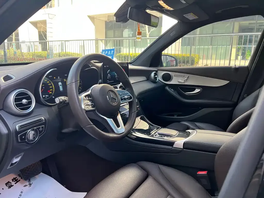 Mercedes-Benz GLC 2023 из CN, фото 5