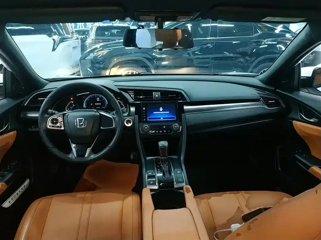 Honda Civic — фото 5