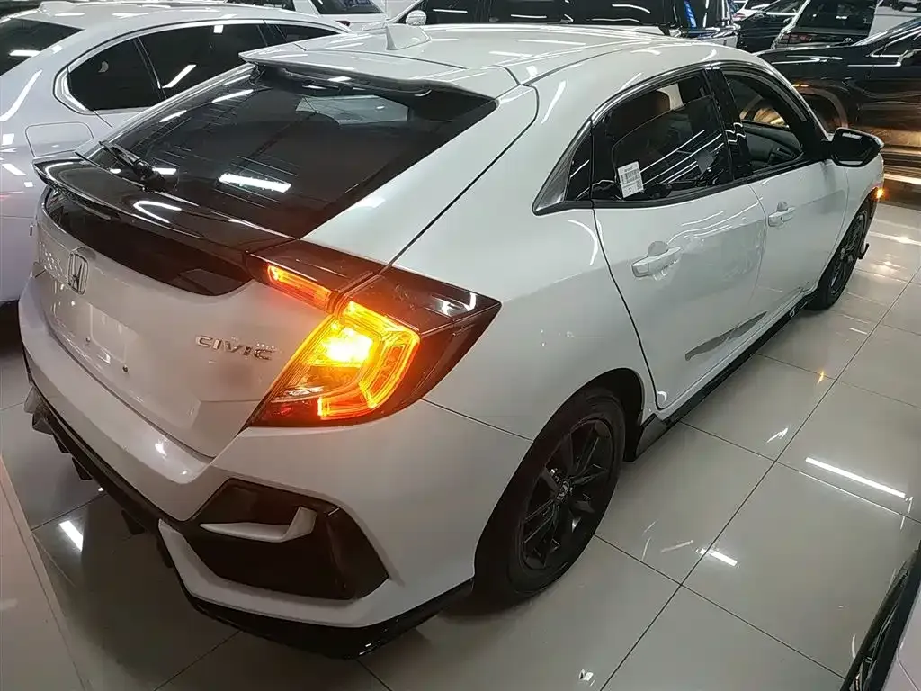 Honda Civic — фото 3