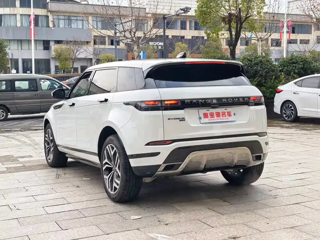Land Rover Evoque 2024 из CN, фото 8