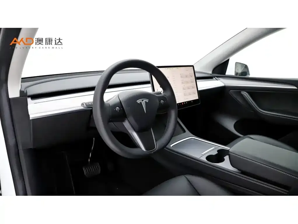 Tesla Model Y 2024 из CN, фото 8