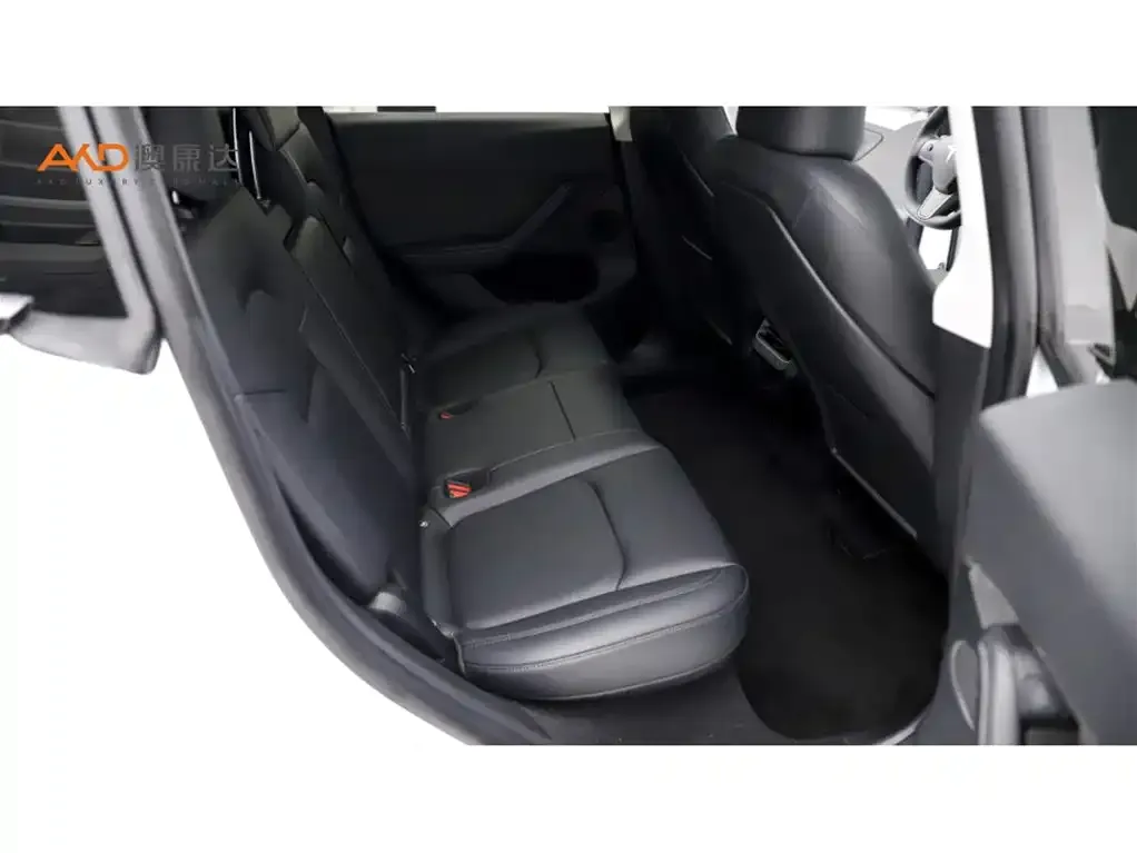 Tesla Model Y 2024 из CN, фото 7