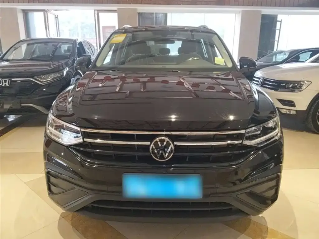 Volkswagen Tiguan L 2025 из CN, фото 9