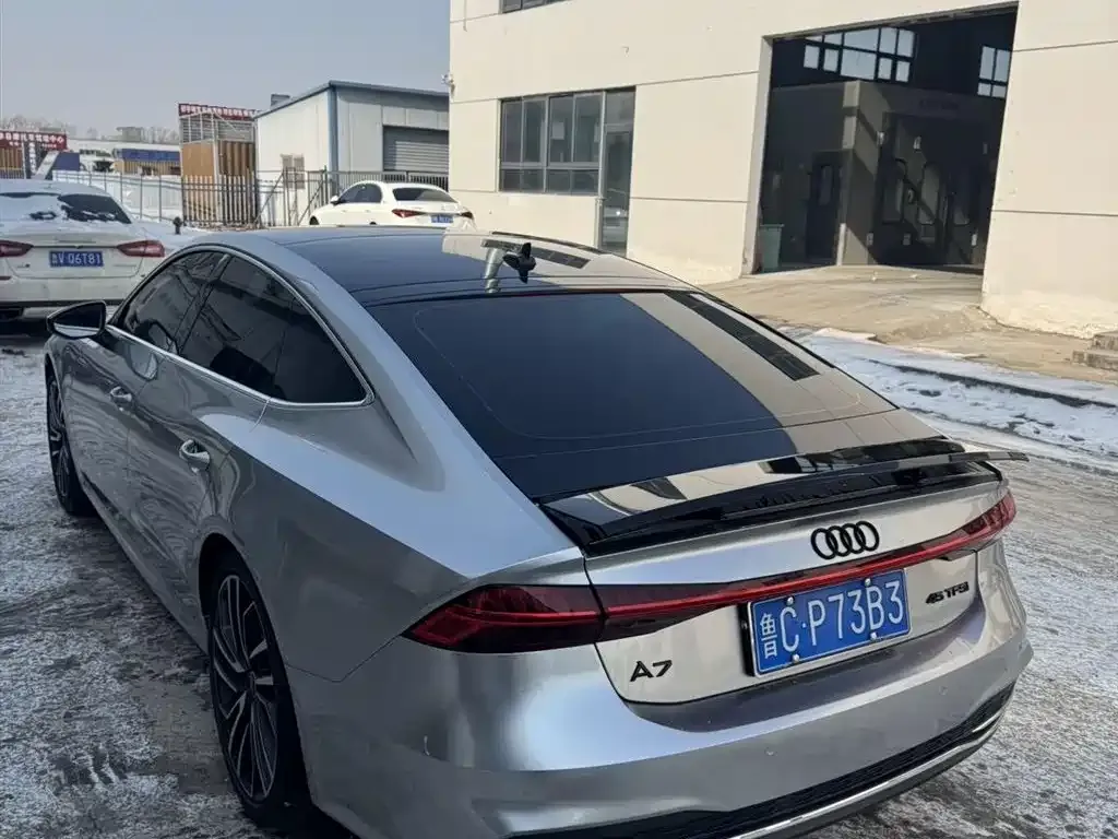 Audi A7 2025 из CN, фото 4