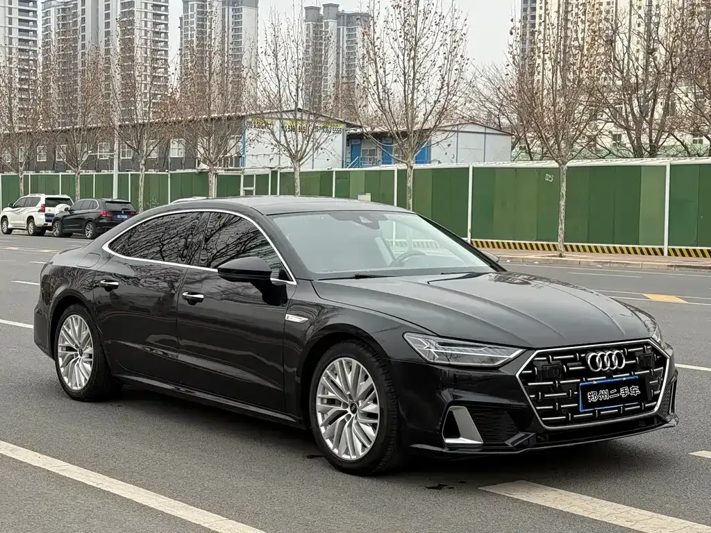 Audi A7L — фото 6
