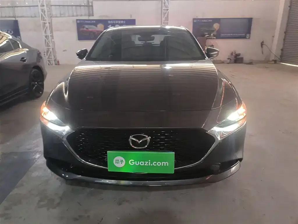 Mazda 3 Axela 2021 из CN, фото 5