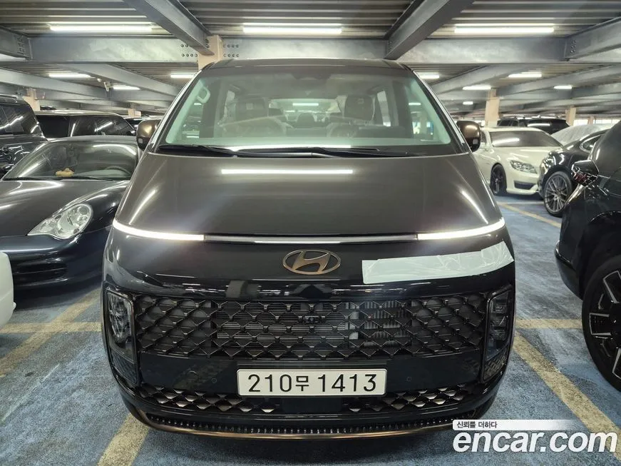 Hyundai Staria — фото 1