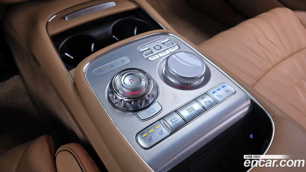 Genesis G90 — фото 9