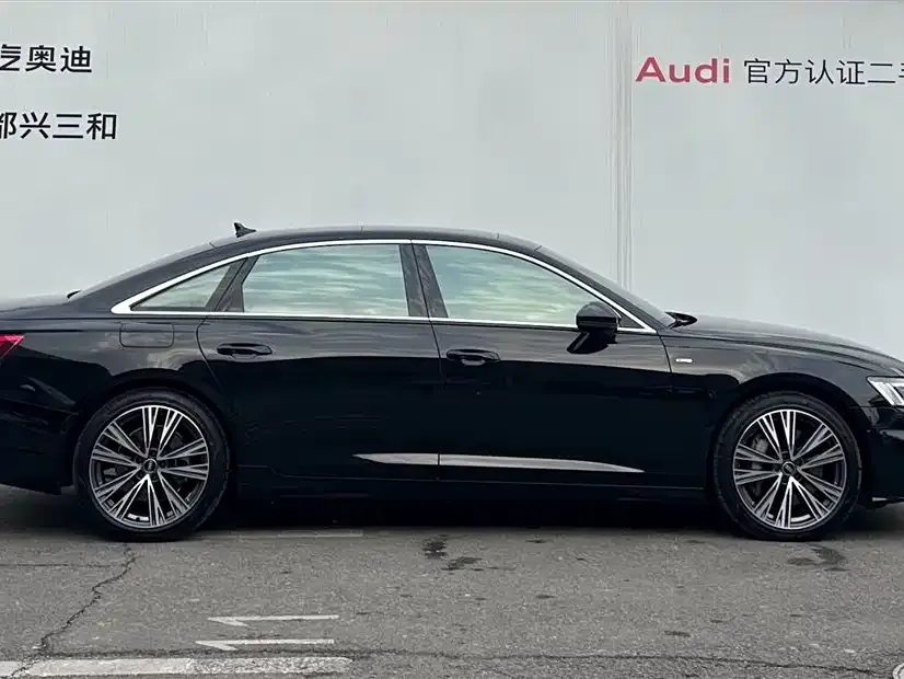 Audi A6L 2024 из CN, фото 4