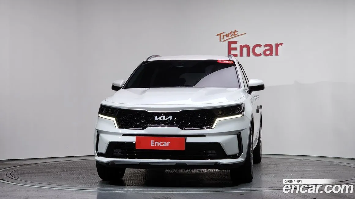 Kia Sorento — фото 5