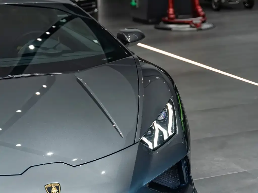 Lamborghini Huracan — фото 2