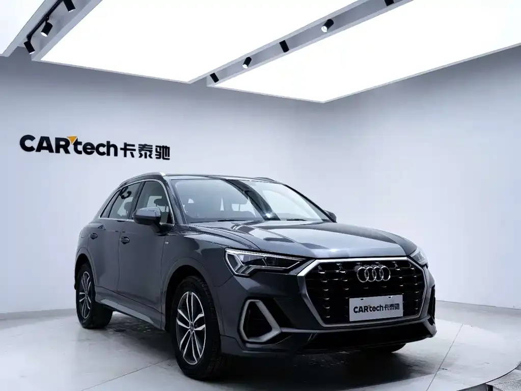 Audi Q3 2021 из CN, фото 7