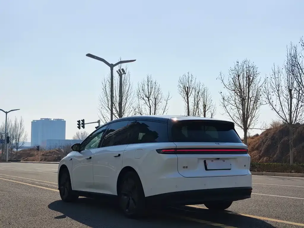 Li Auto i8 2025 из CN, фото 9