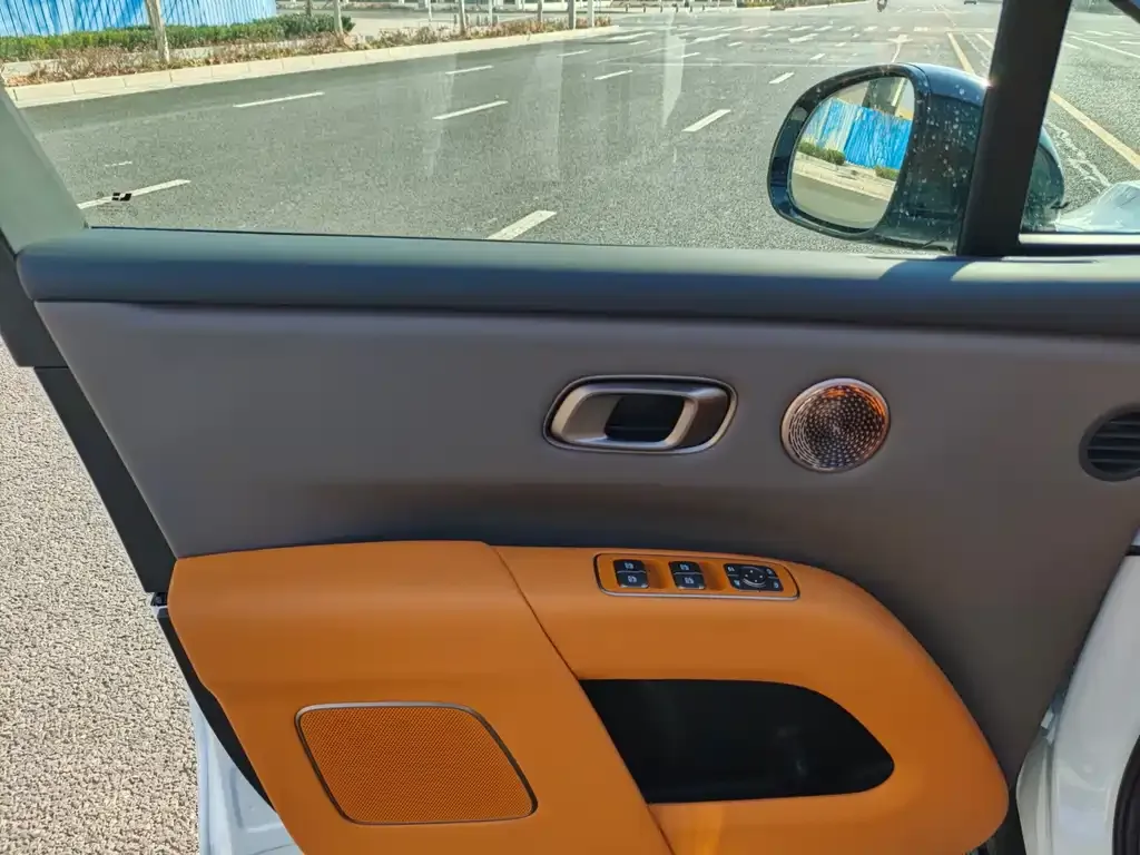 Li Auto i8 2025 из CN, фото 5