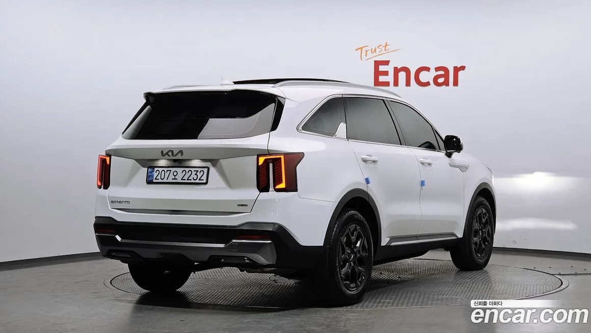 Kia Sorento — фото 4