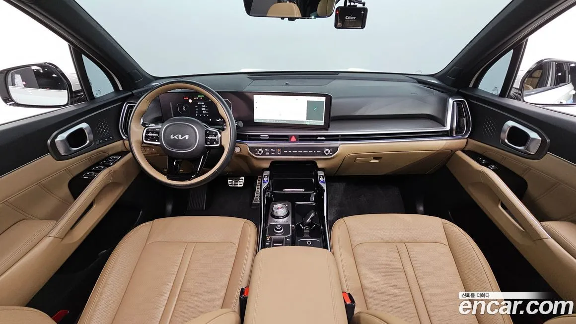 Kia Sorento — фото 9