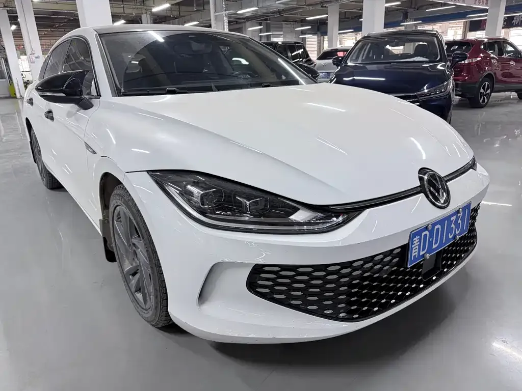 Volkswagen Lamando 2024 из CN, фото 6