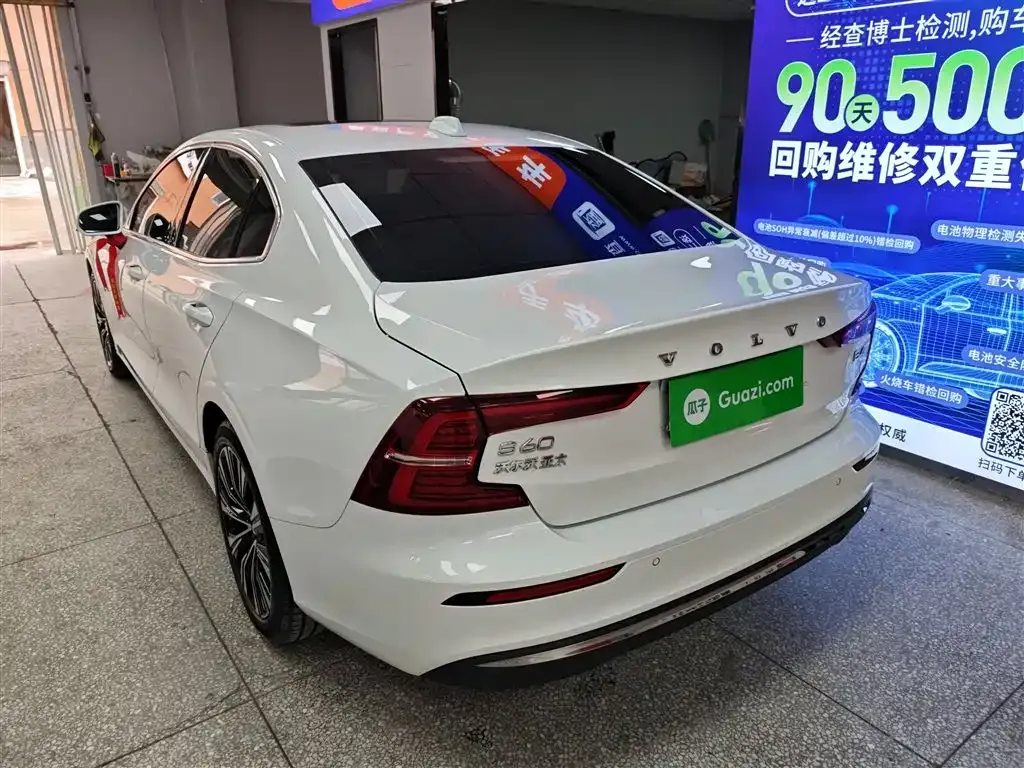 Volvo S60 2022 из CN, фото 10