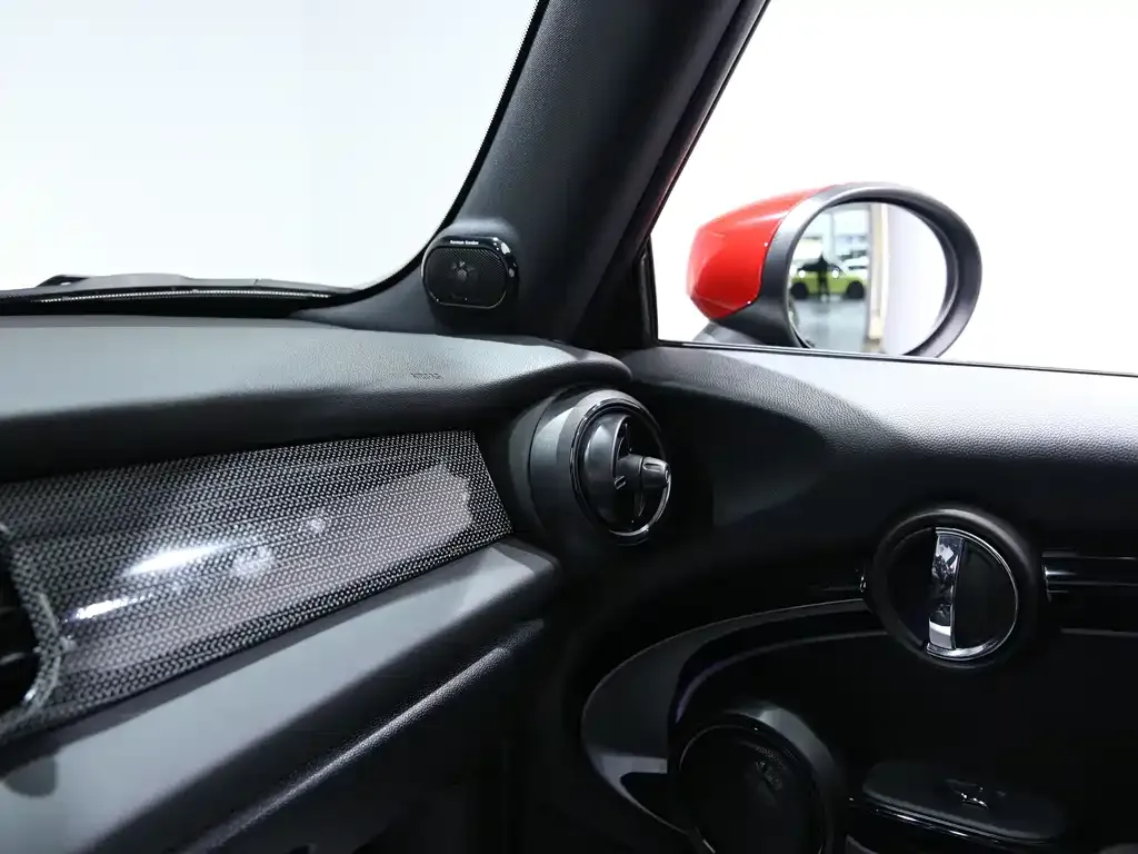 MINI JCW (John Cooper Works) 2022 из CN, фото 9