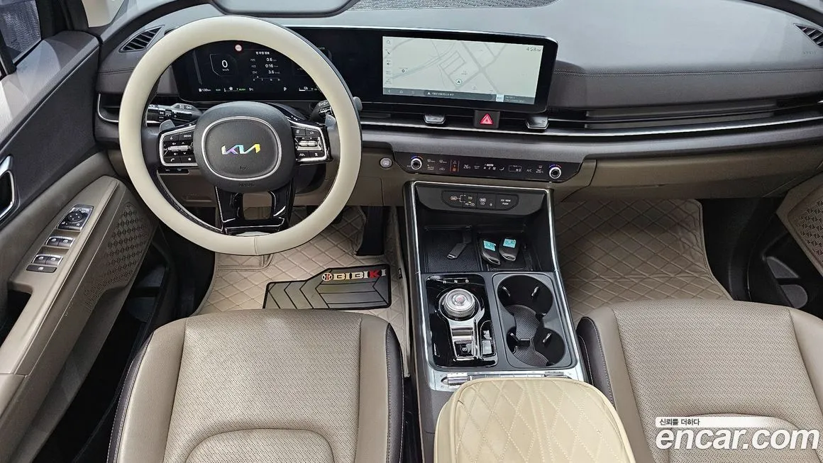 Kia Carnival — фото 10