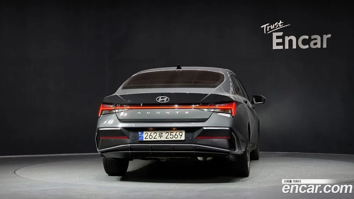 Hyundai AVANTE — фото 3