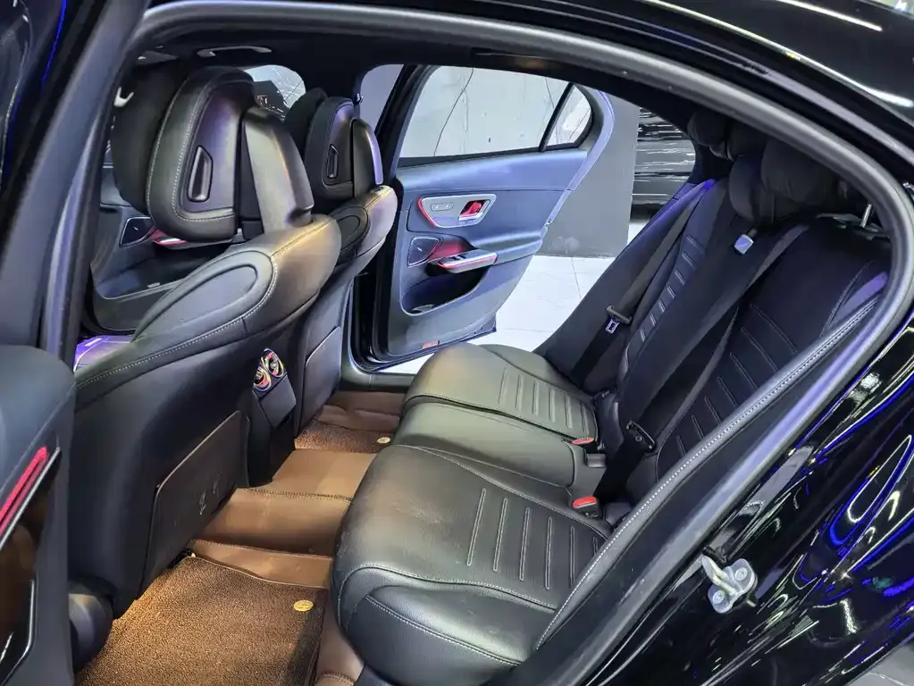 Mercedes-Benz C-Class 2024 из CN, фото 8