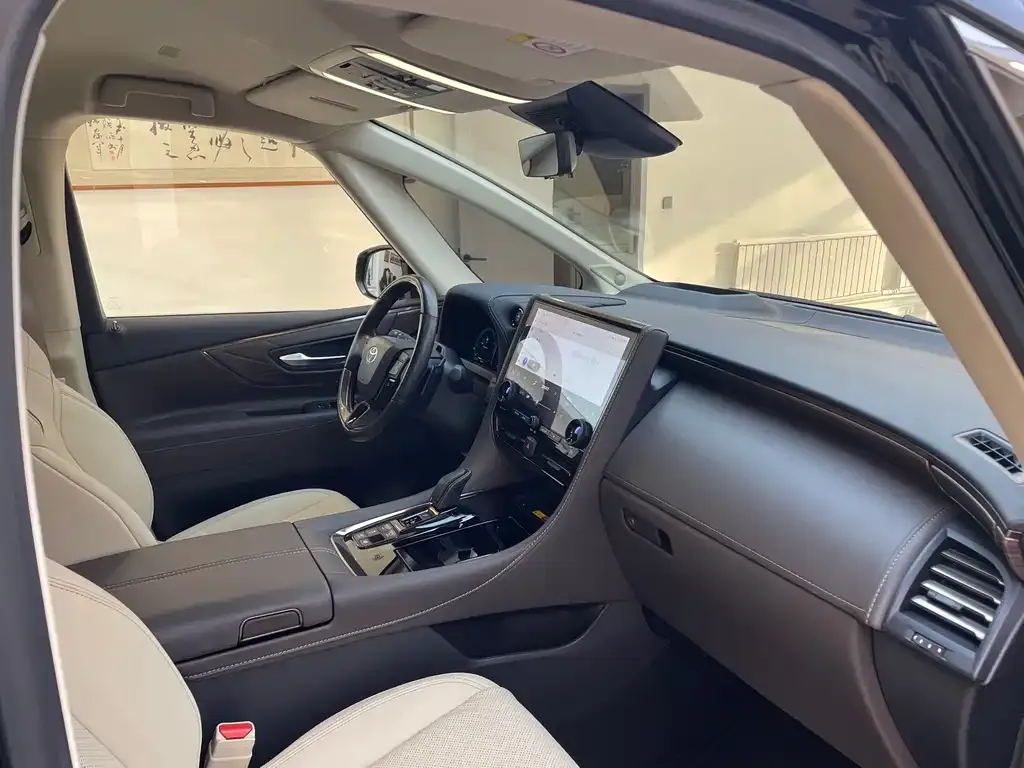 Toyota Alphard 2024 из CN, фото 8