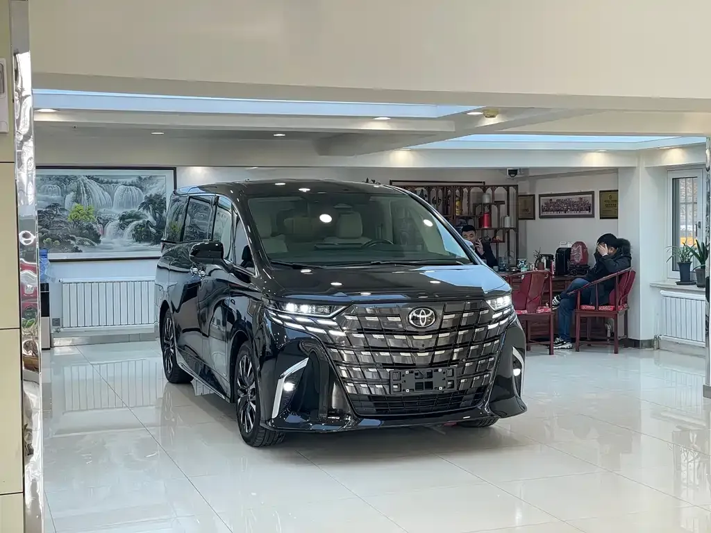Toyota Alphard 2024 из CN, фото 6