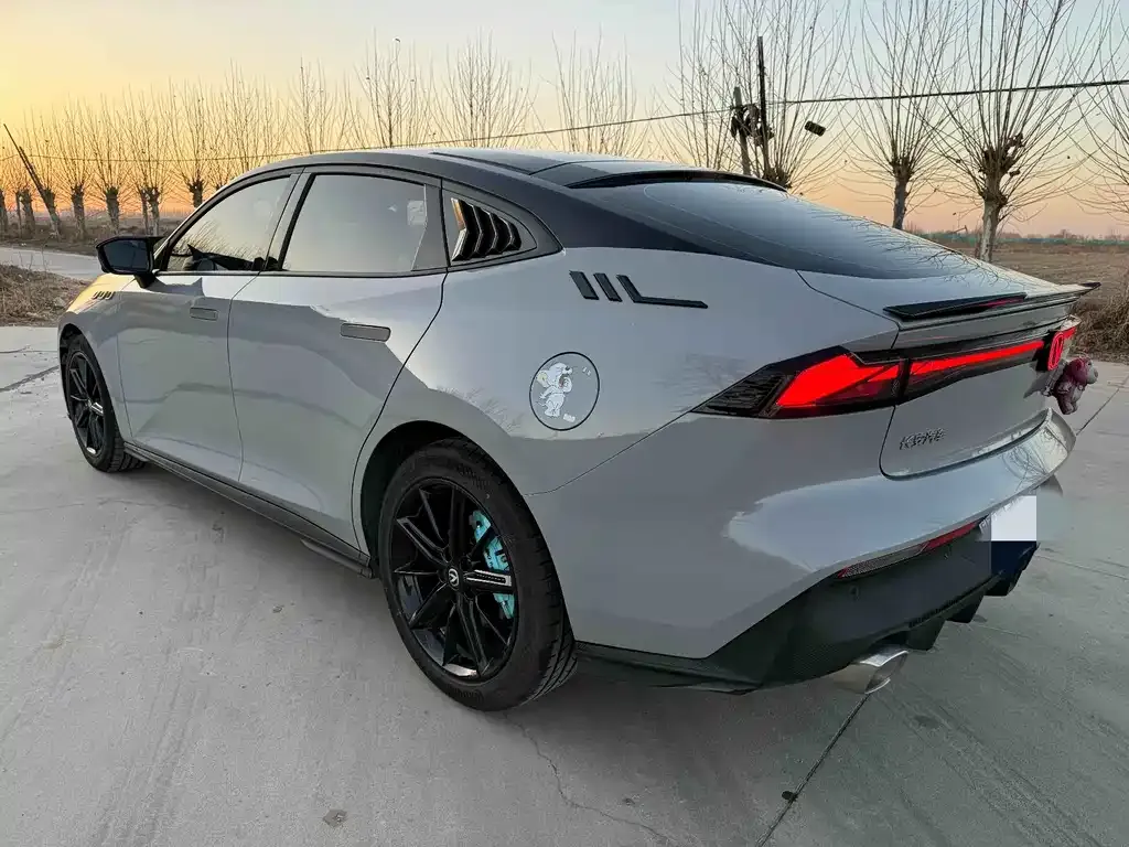 Changan UNI-V 2024 из CN, фото 4