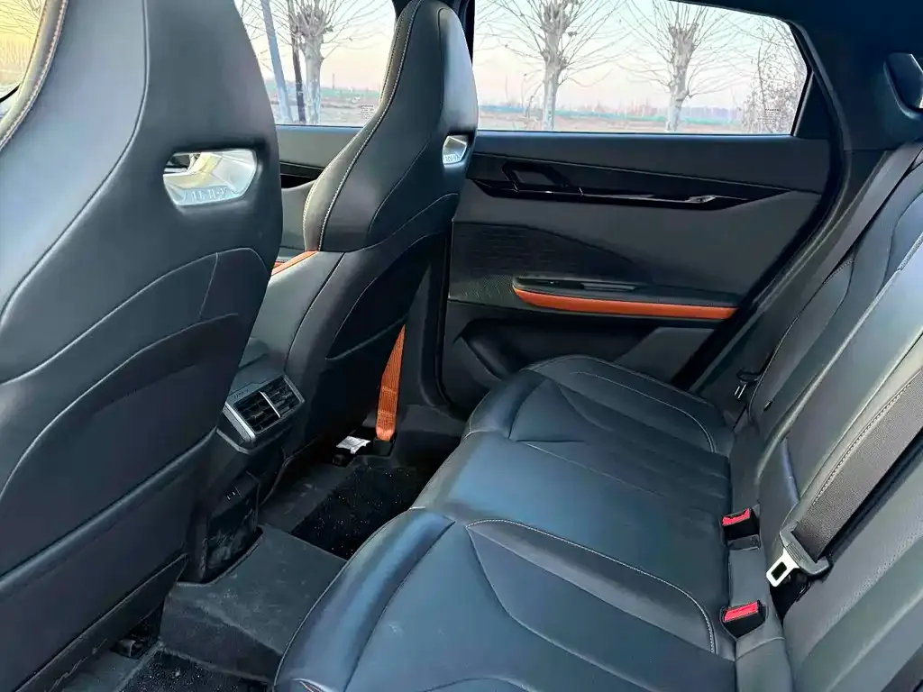 Changan UNI-V 2024 из CN, фото 9