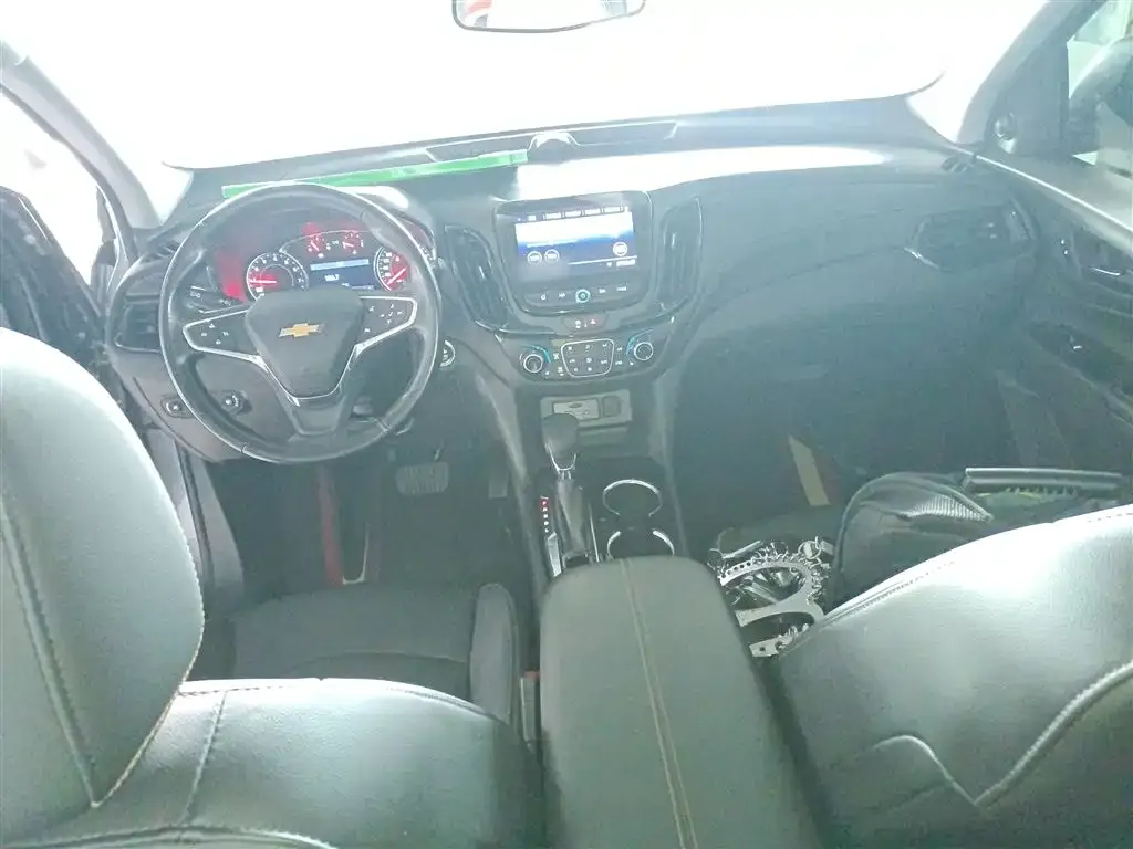 Chevrolet Equinox 2021 из CN, фото 5
