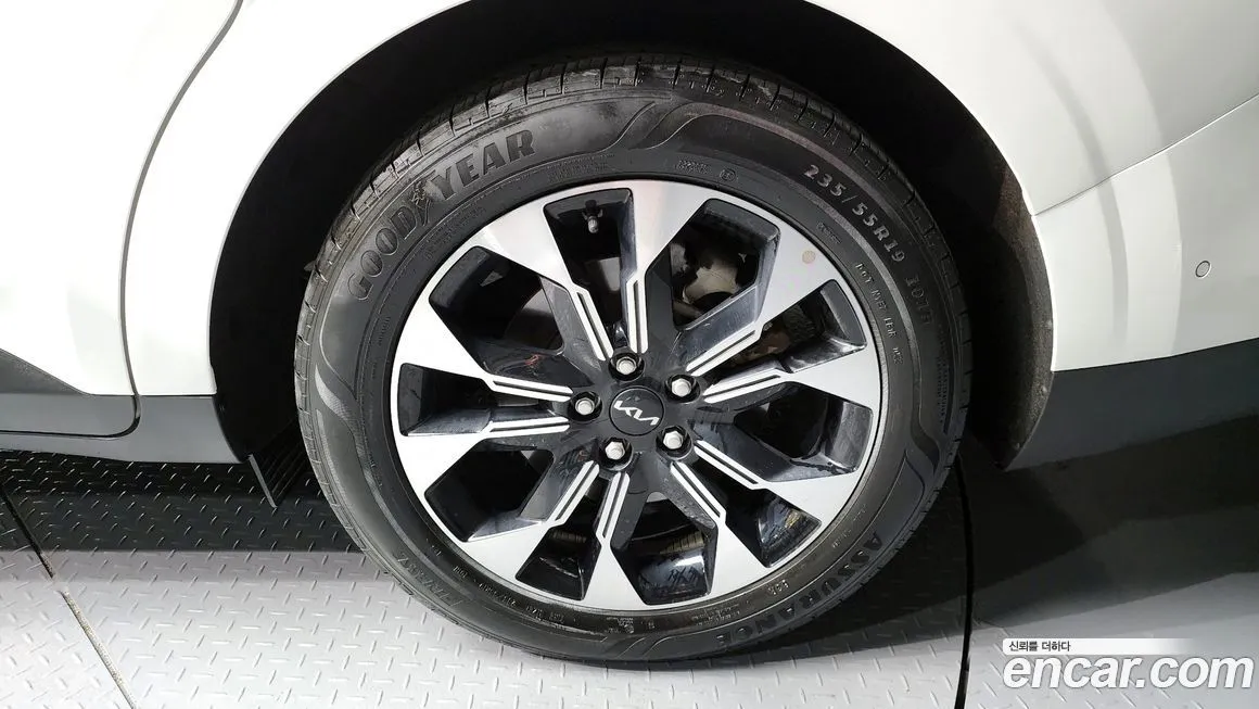 Kia Carnival 2023 из KR, фото 8