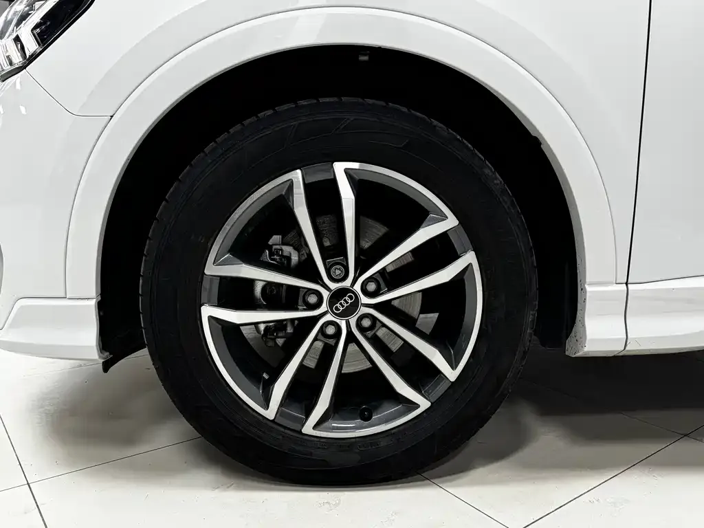 Audi Q3 2022 из CN, фото 7