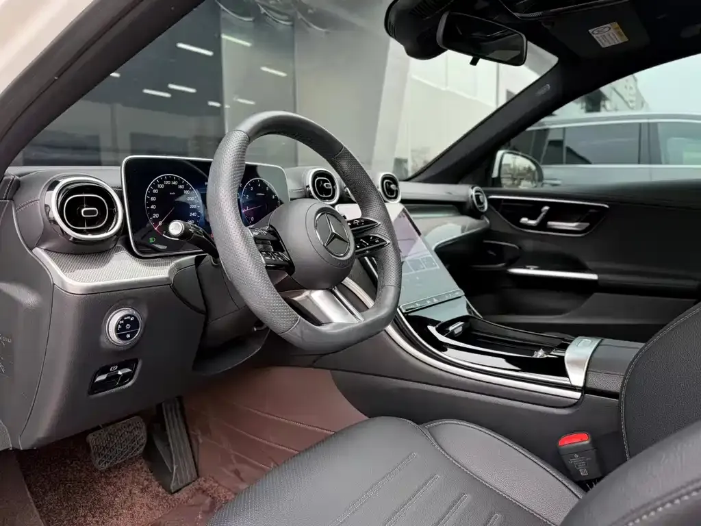 Mercedes-Benz C-Class 2023 из CN, фото 8