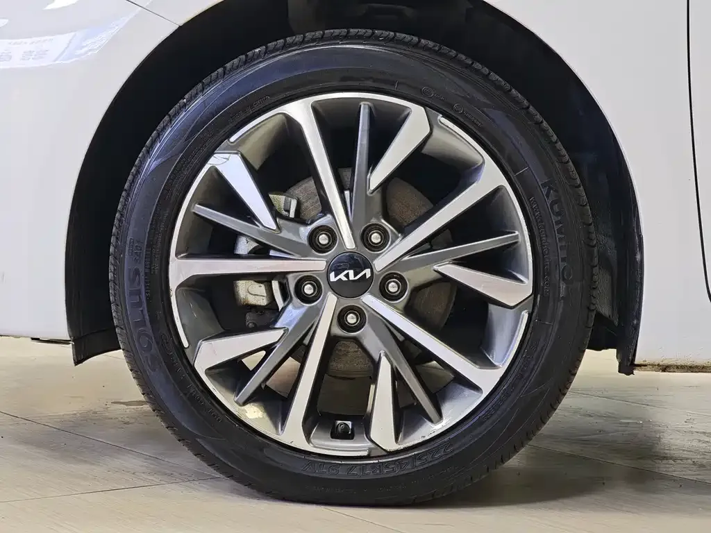 Kia K3 2023 из CN, фото 7