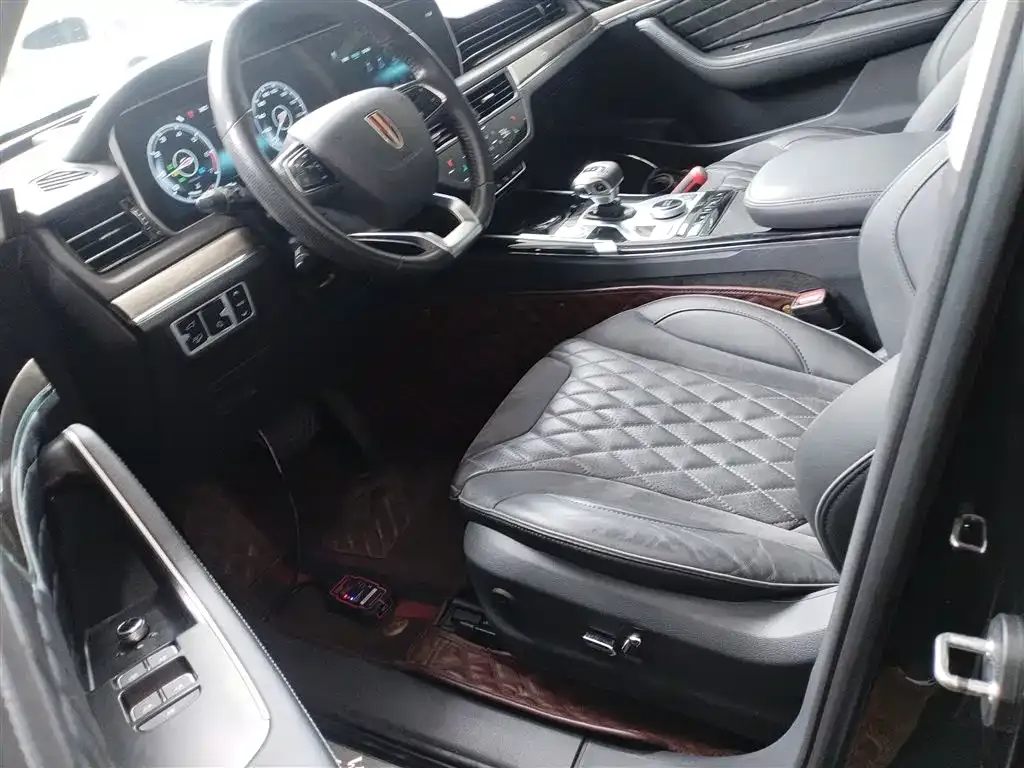 Hongqi HS5 2021 из CN, фото 2