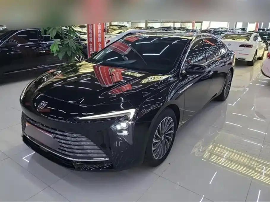 Buick LaCrosse 2024 из CN, фото 1