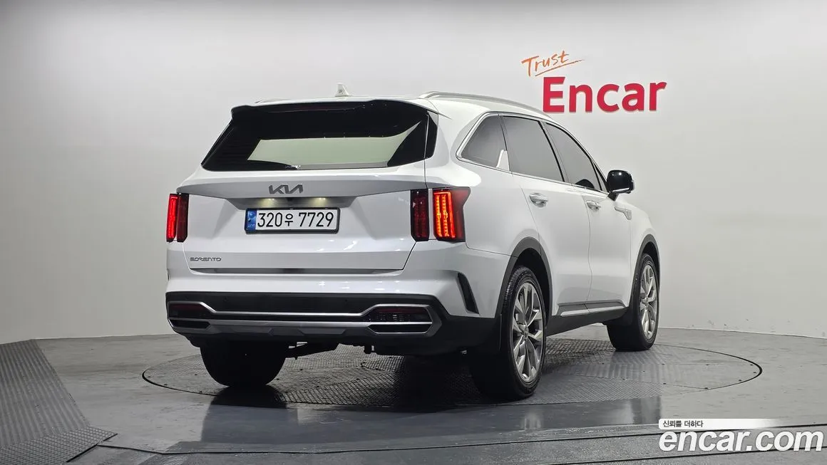 Kia Sorento — фото 2