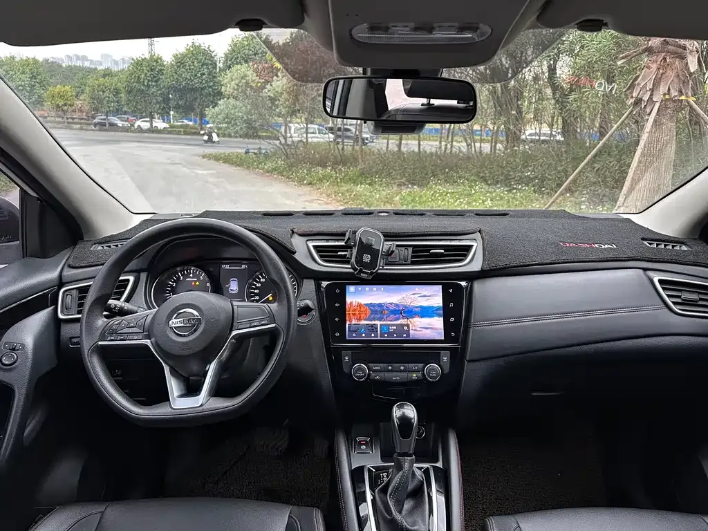 Nissan Qashqai 2022 из CN, фото 2